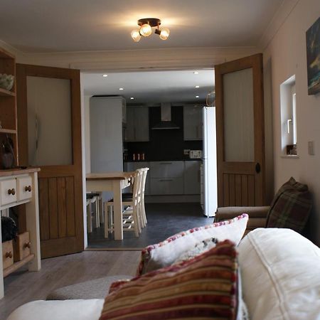 Lizzie`s Garden Cottage Portree Esterno foto
