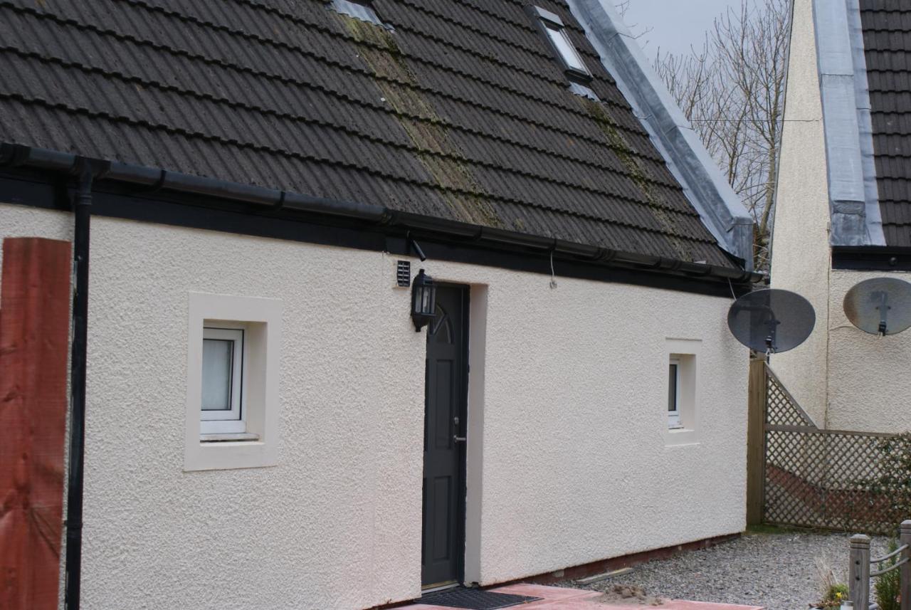 Lizzie`s Garden Cottage Portree Esterno foto